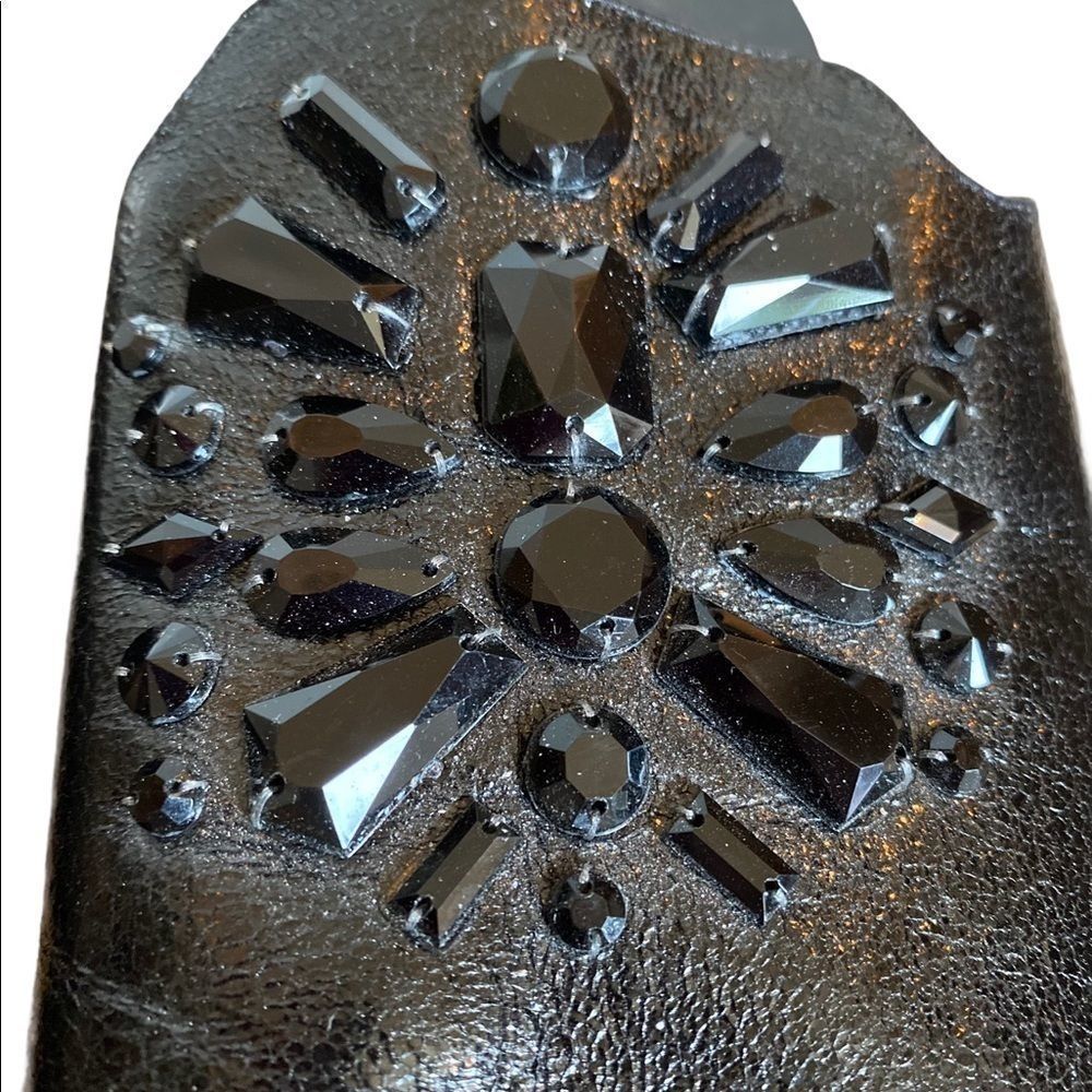 Kenneth Cole Black Stone Embellished Sandals/Slides Size 8 - Picture 4 of 5
